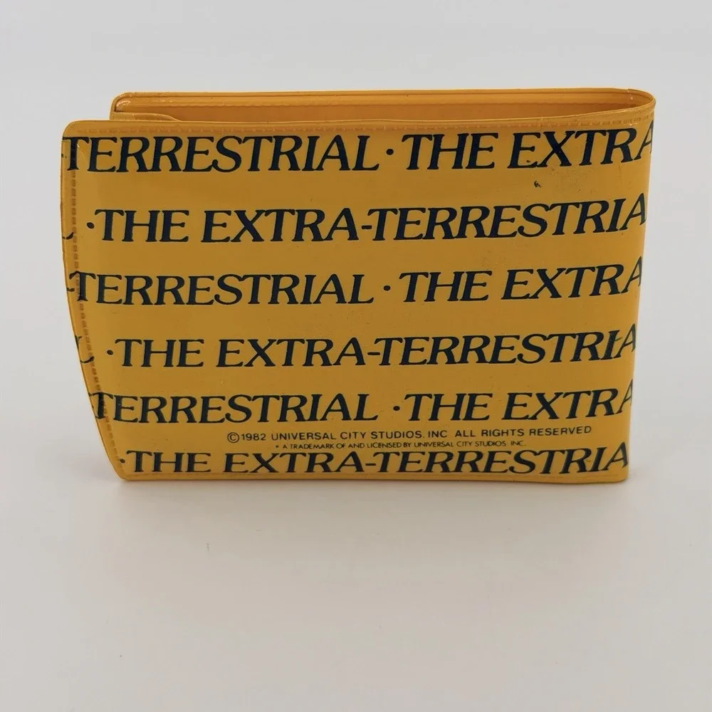 Vintage 1982 E.T. The Extra Terrestrial Wallet Universal Studios Park Exclusive